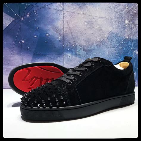 chaussures pour homme louboutin|chaussures louboutin discount.